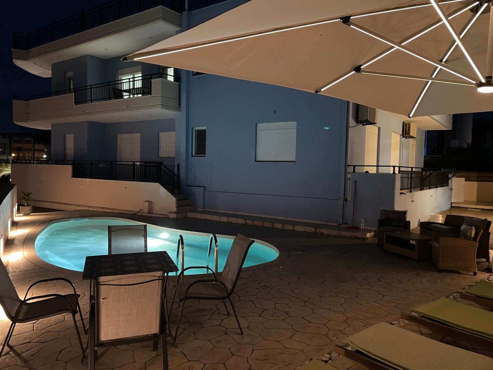 White&Blue Luxury Suites Ialysos  Exterior photo